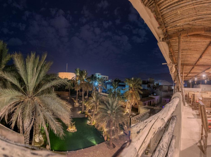 0023_Antique Inn_Oman_Schoene Aussichten Touristik